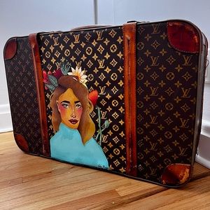 Handpainted lv case